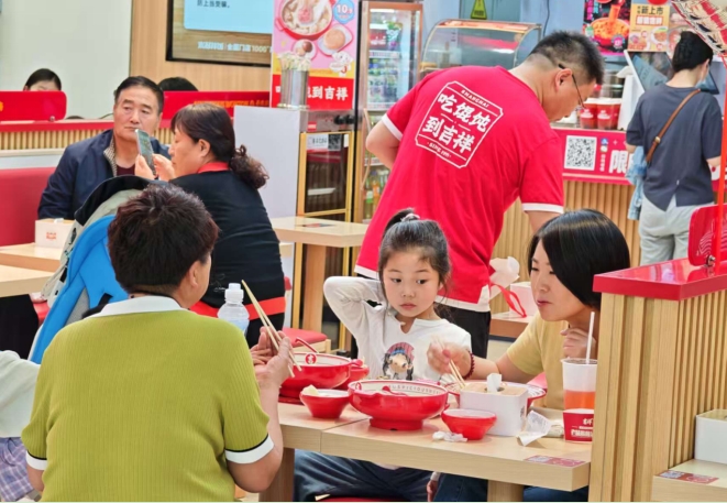 2个人就能开店，这个杭州小吃店加盟项目怎么样？